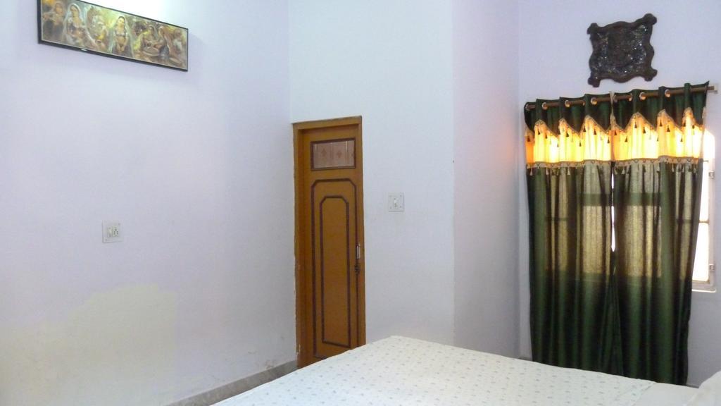 بوشكار Keshav Palace الغرفة الصورة
