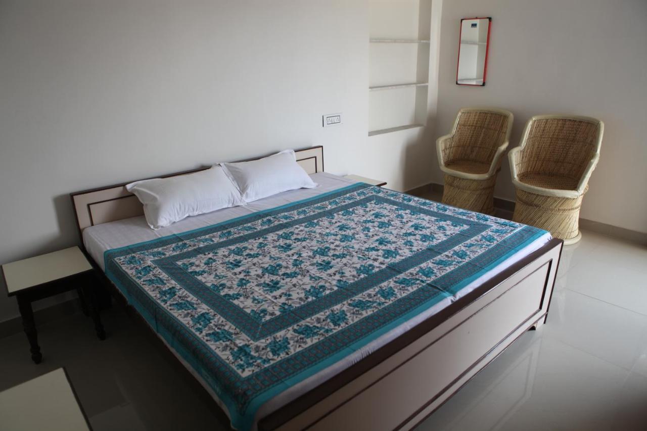 بوشكار Keshav Palace المظهر الخارجي الصورة